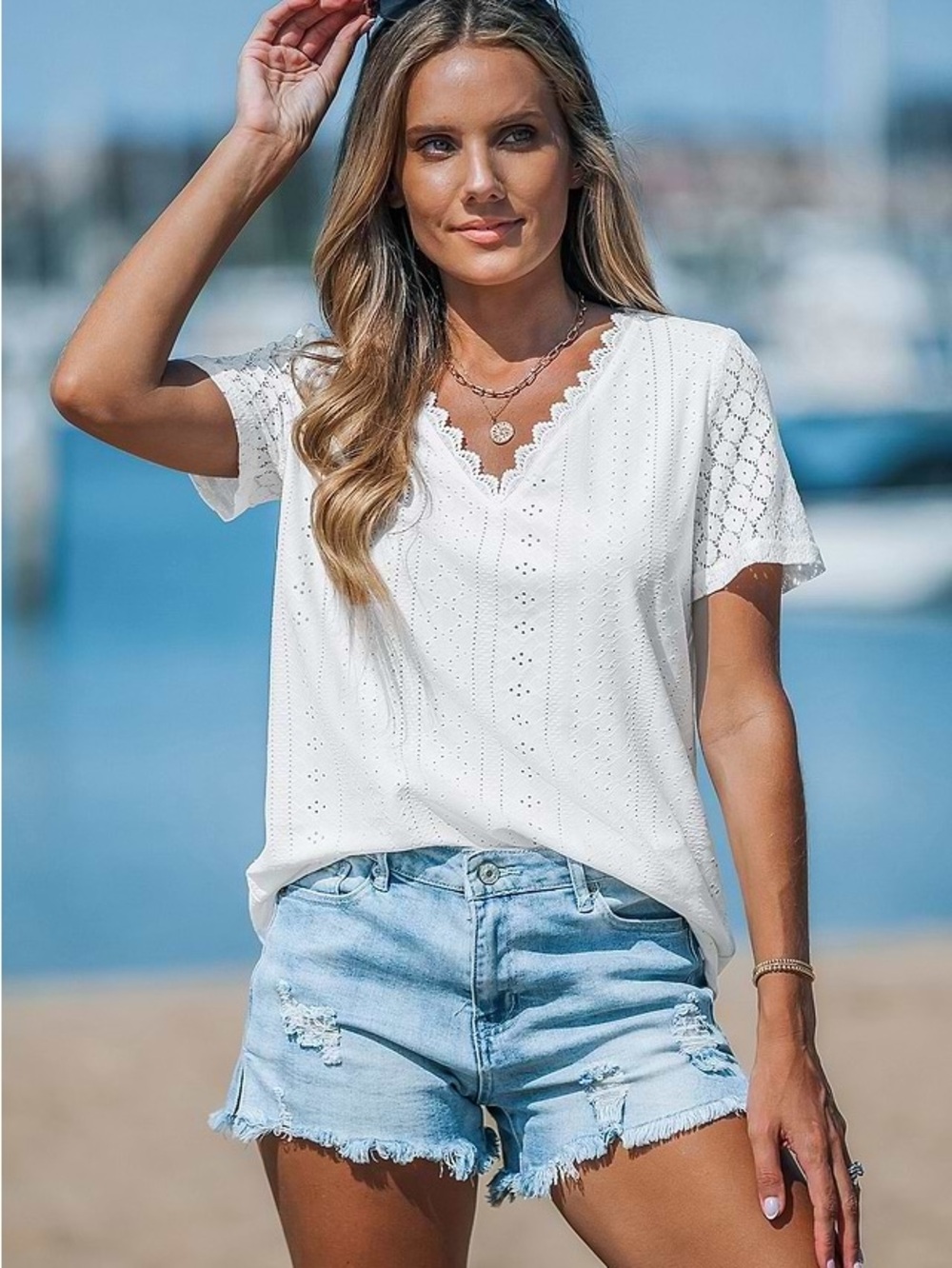 White Eyelet Lace V-Neck Blouse | Size XL